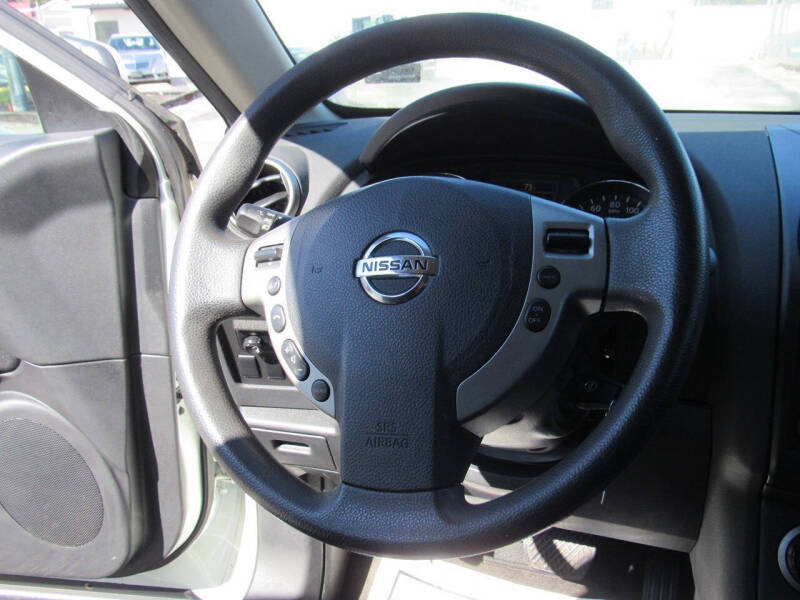 2015 Nissan Rogue Select S