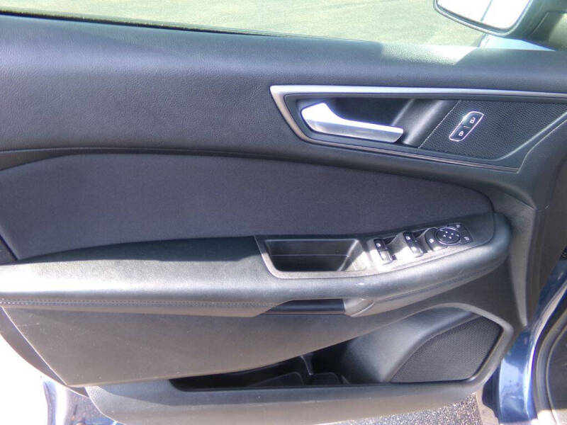 2018 Ford Edge SE