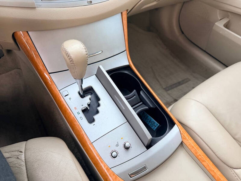 2006 Toyota Avalon XL