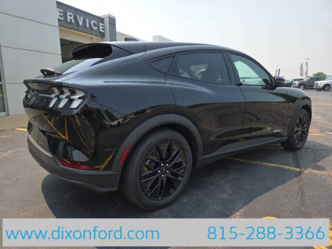 2025 Ford Mustang Mach-E Select