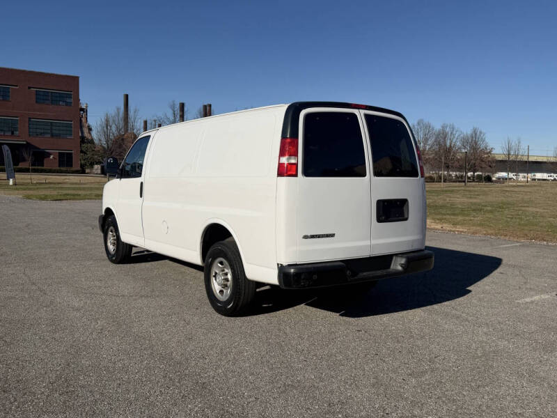 2019 Chevrolet Express 2500