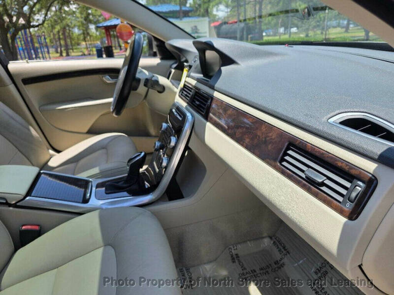 2015 Volvo XC70 T5 Drive-E Premier
