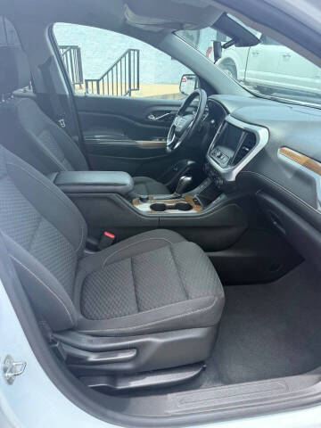 2018 GMC Acadia SLE-2
