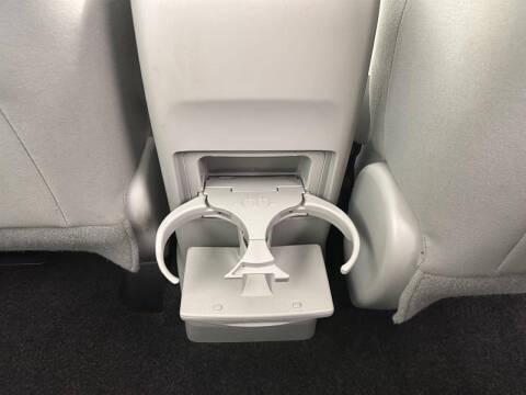 2014 Toyota Prius v Three