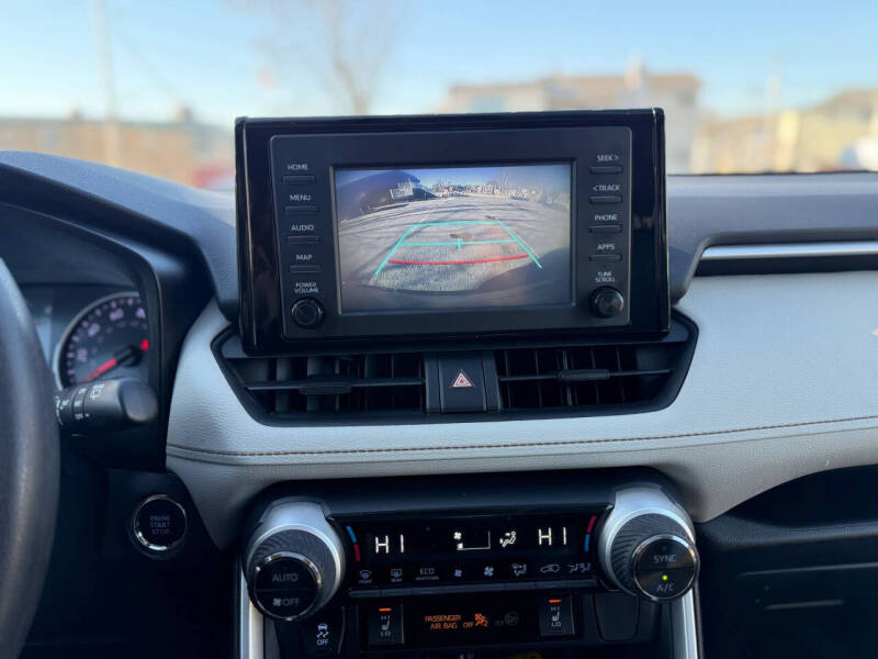 2019 Toyota RAV4 XLE