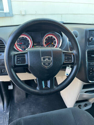 2016 Dodge Grand Caravan American Value Package