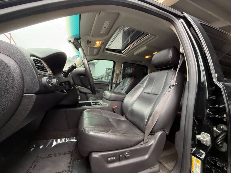 2014 GMC Yukon XL SLT