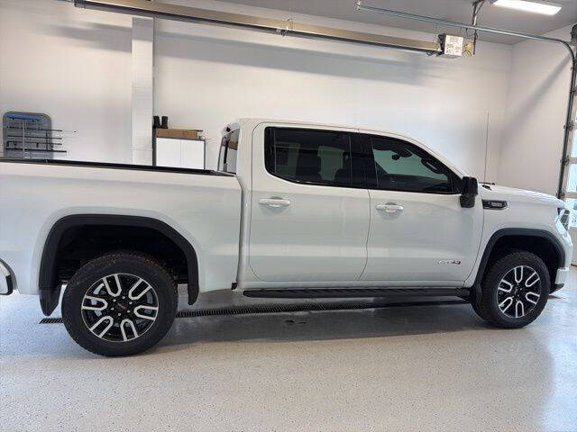 2026 GMC Sierra 1500 AT4 - Photo 11
