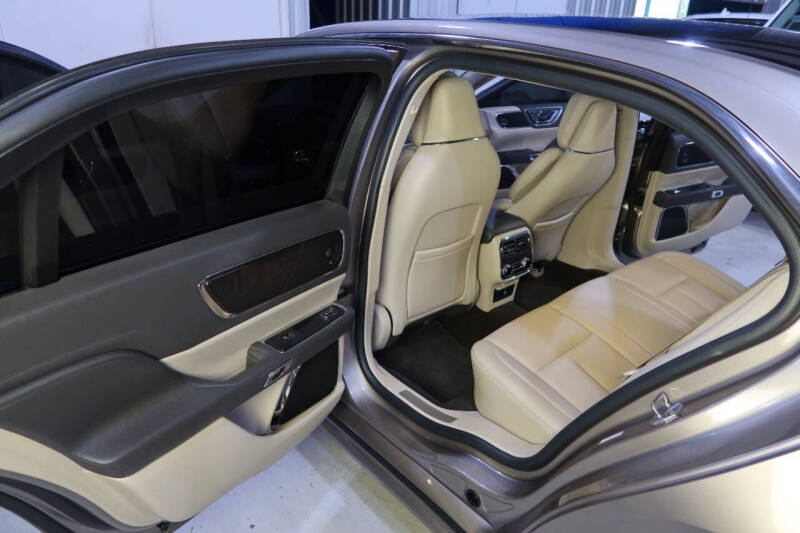 2020 Lincoln Continental Reserve