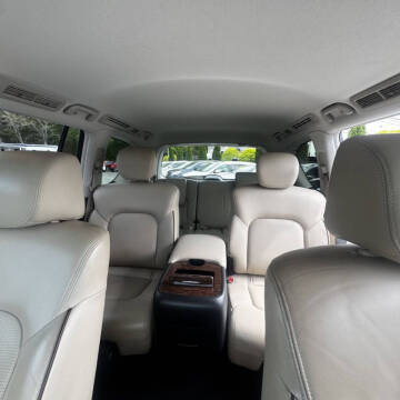 2017 Nissan Armada Platinum