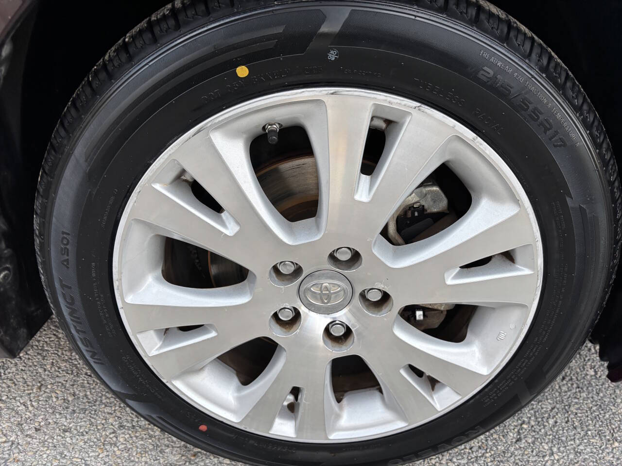 Dk. Red 2012 Toyota Avalon Base Base 4dr Sedan 38