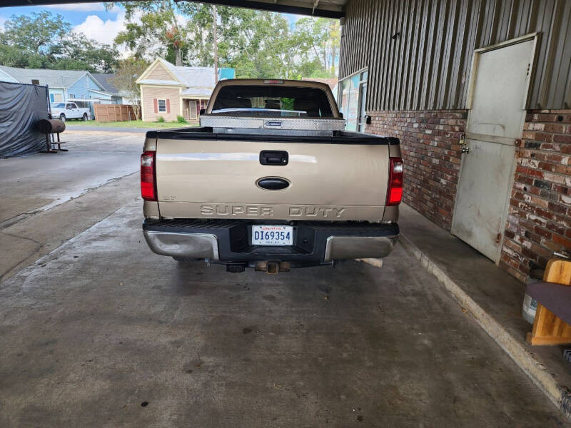 2012 Ford F-350 Super Duty XLT photo 4