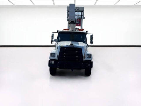 2016 Freightliner 114 SD