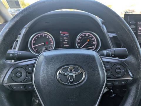 2024 Toyota Camry LE