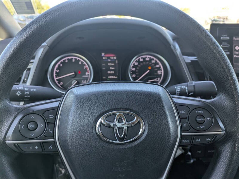 2024 Toyota Camry LE