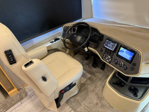 2021 Tiffin Allegro Open Road