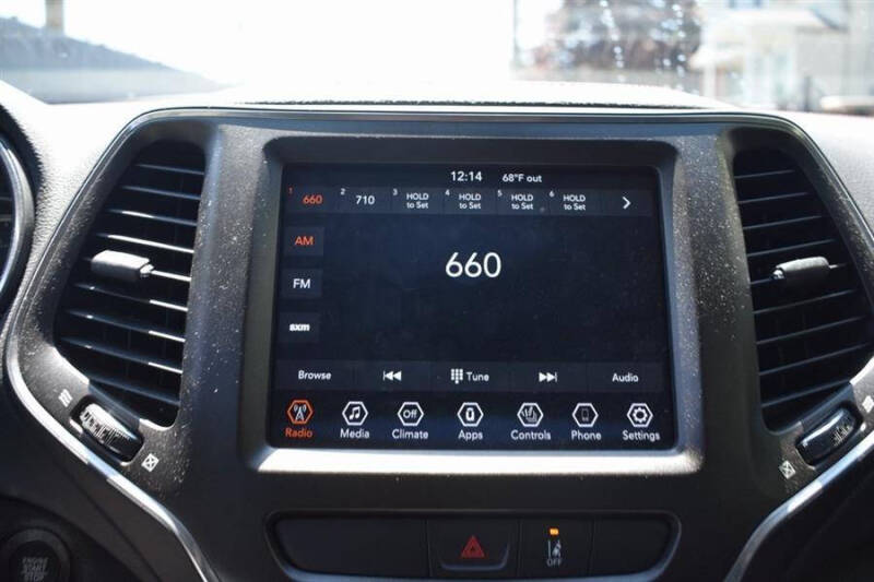 2022 Jeep Cherokee Trailhawk