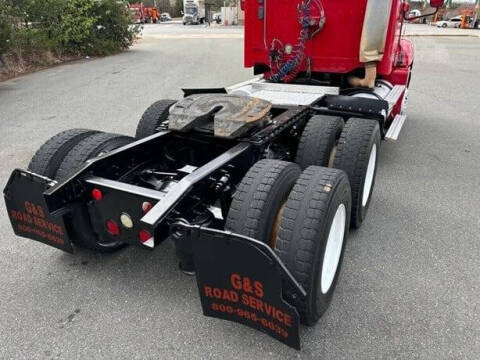 2006 Freightliner Columbia 120