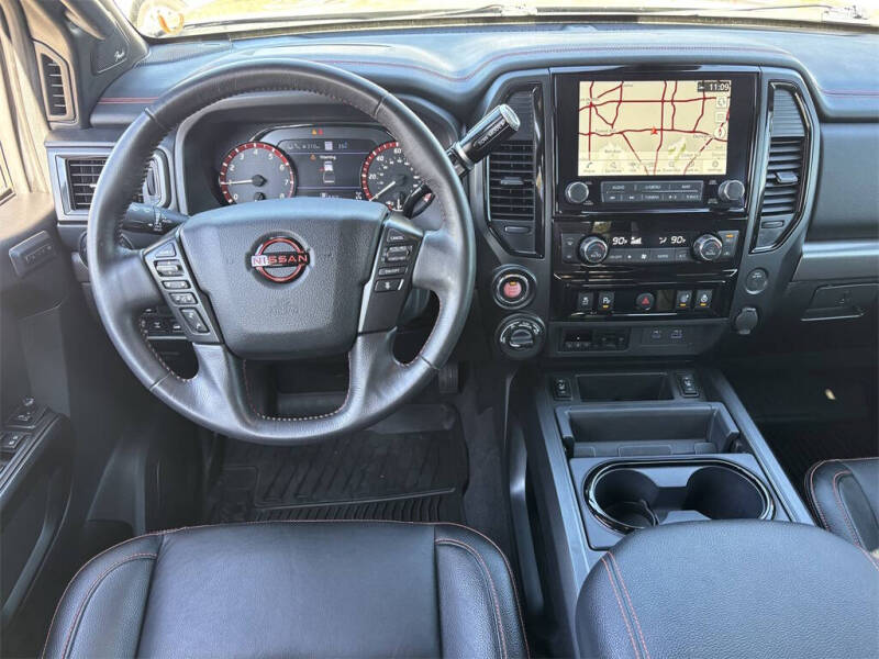 2023 Nissan Titan