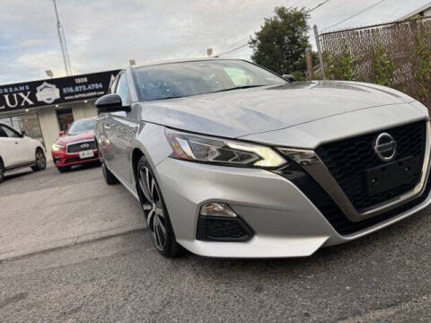 2021 Nissan Altima 2.5 SR