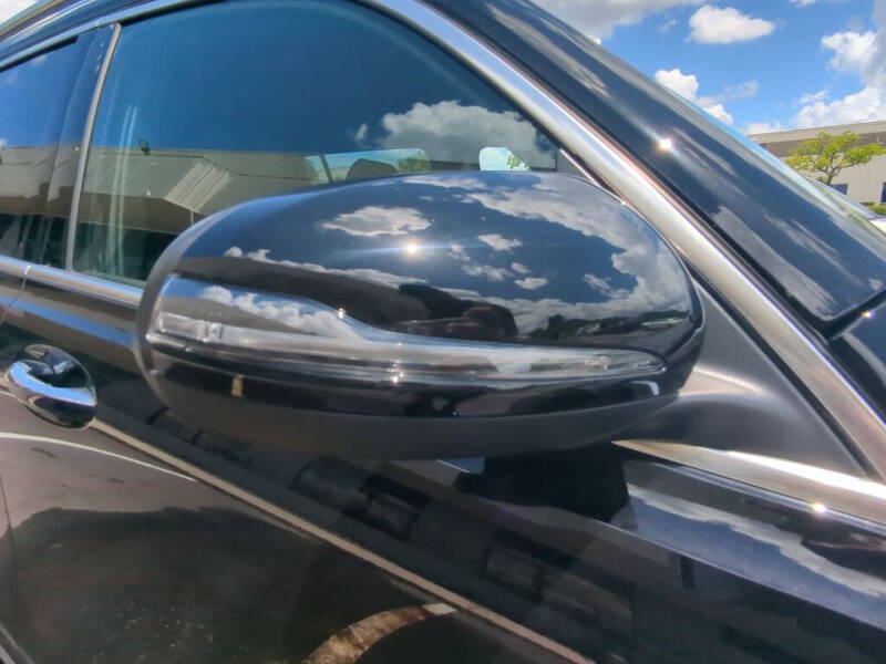 2025 Mercedes-Benz GLB GLB 250