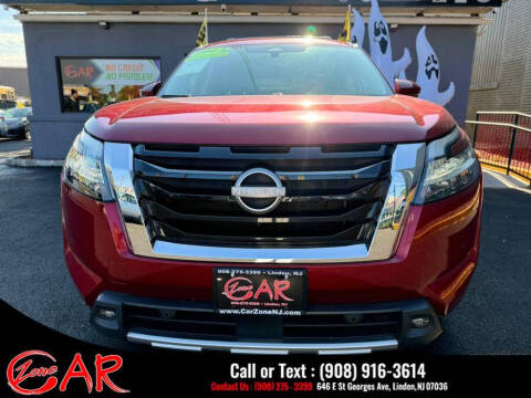 2023 Nissan Pathfinder SL