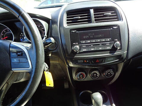 2015 Mitsubishi Outlander Sport ES