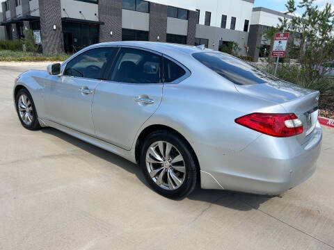 2013 Infiniti M37