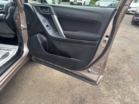 2014 Subaru Forester 2.5i