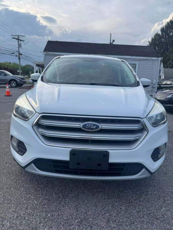 2017 Ford Escape SE