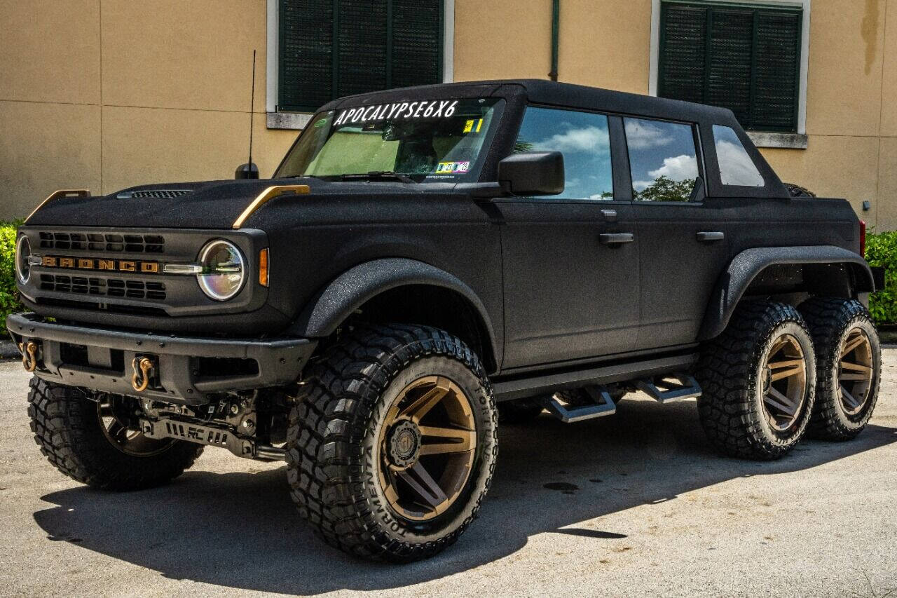 2023 FORD Bronco SUV / Crossover - $154,999