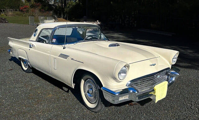 1957 Ford Thunderbird for sale at CARuso Classics Cars in Tampa, FL