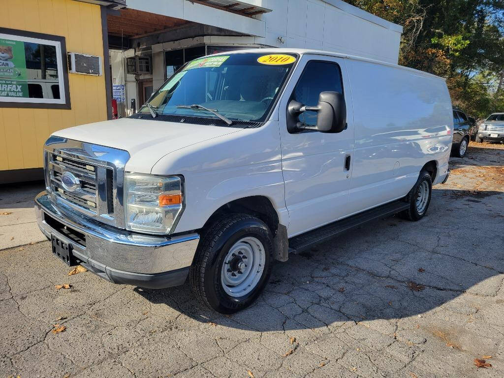 2010 Ford E-Series for sale at DAGO'S AUTO SALES LLC in Dalton, GA