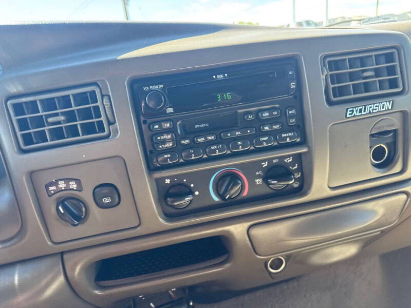 2000 Ford Excursion Limited