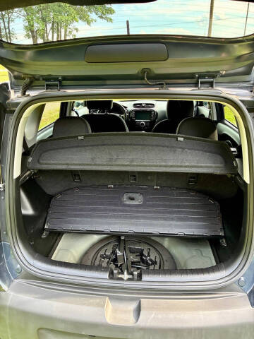 2015 Kia Soul +