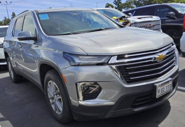 Used 2023 Chevrolet Traverse 1LT with VIN 1GNERGKW9PJ306714 for sale in Bloomington, IL