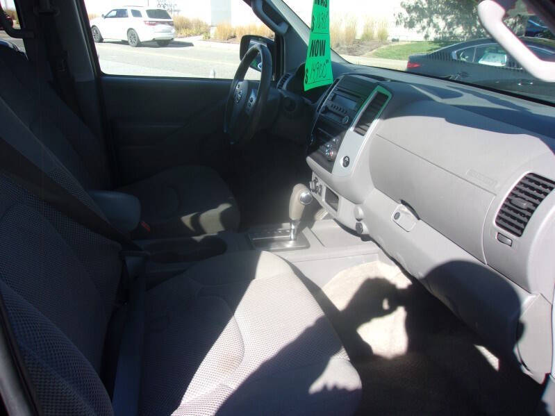 2016 Nissan Frontier S