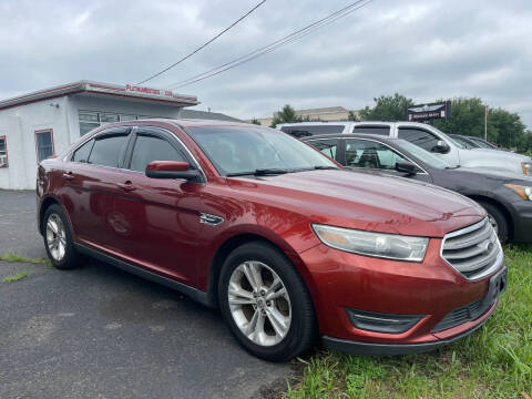 2014 Ford Taurus SEL