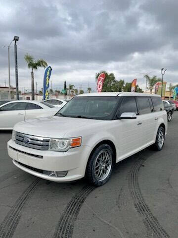 2011 Ford Flex for sale at Cars Landing Inc. in Colton CA