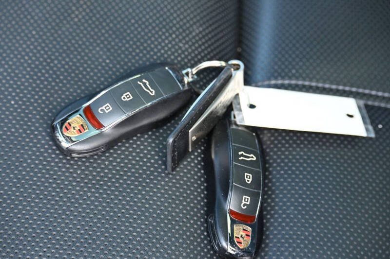 2021 Porsche Macan S