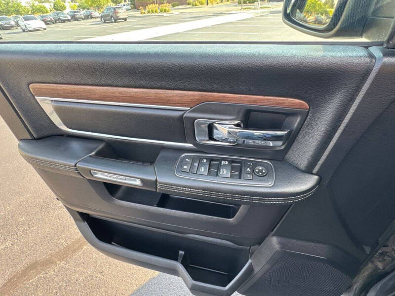 2016 RAM 1500 Laramie