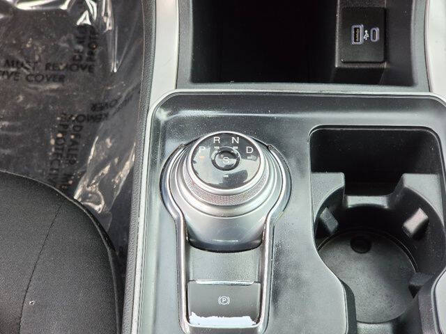 2022 Ford Edge SE