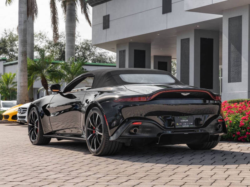 2021 Aston Martin Vantage