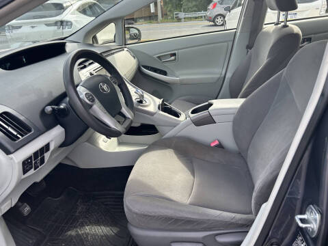 2013 Toyota Prius Two