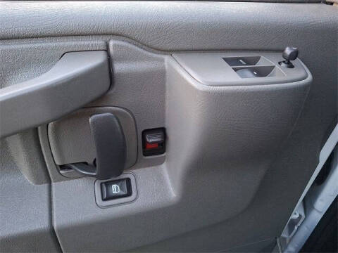 2024 Chevrolet Express 2500