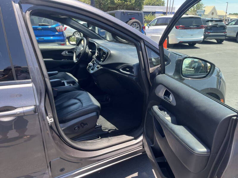 2018 Chrysler Pacifica Touring L Plus