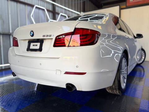 2012 BMW 5 Series 535i