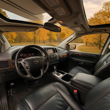 2013 Nissan Armada Platinum