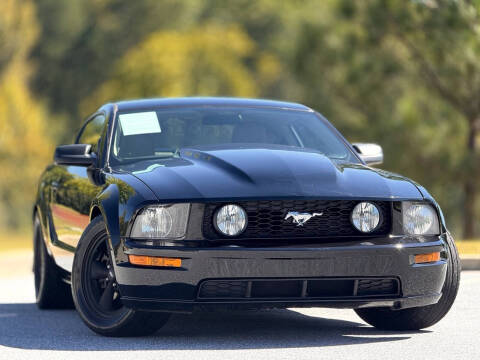 2007 Ford Mustang GT Deluxe