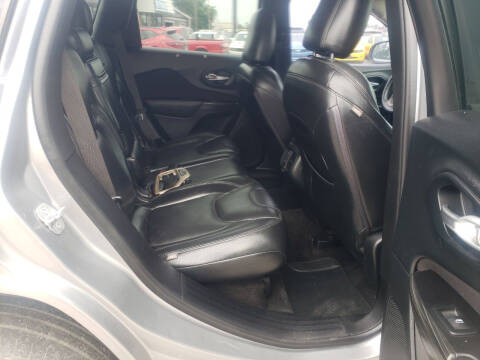 2014 Jeep Cherokee Sport